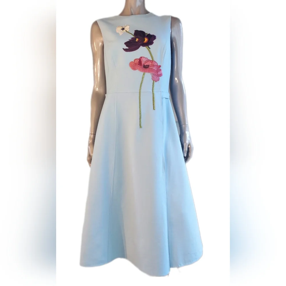 $3,400 OSCAR DE LA RENTA LIGHT BLUE WOOL FLOWER EMBR DRESS 8 - Picture 3 of 15